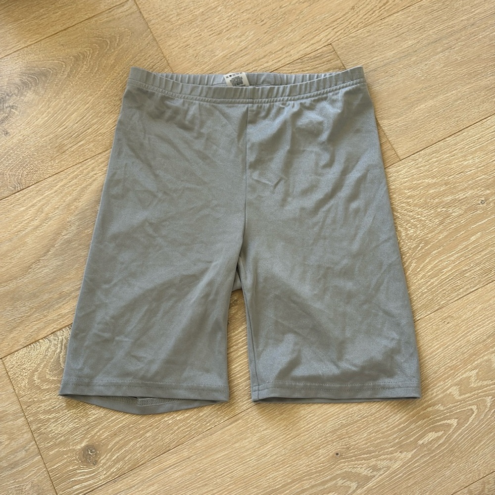 Aritzia TNA Silver Bike Shorts Size Small